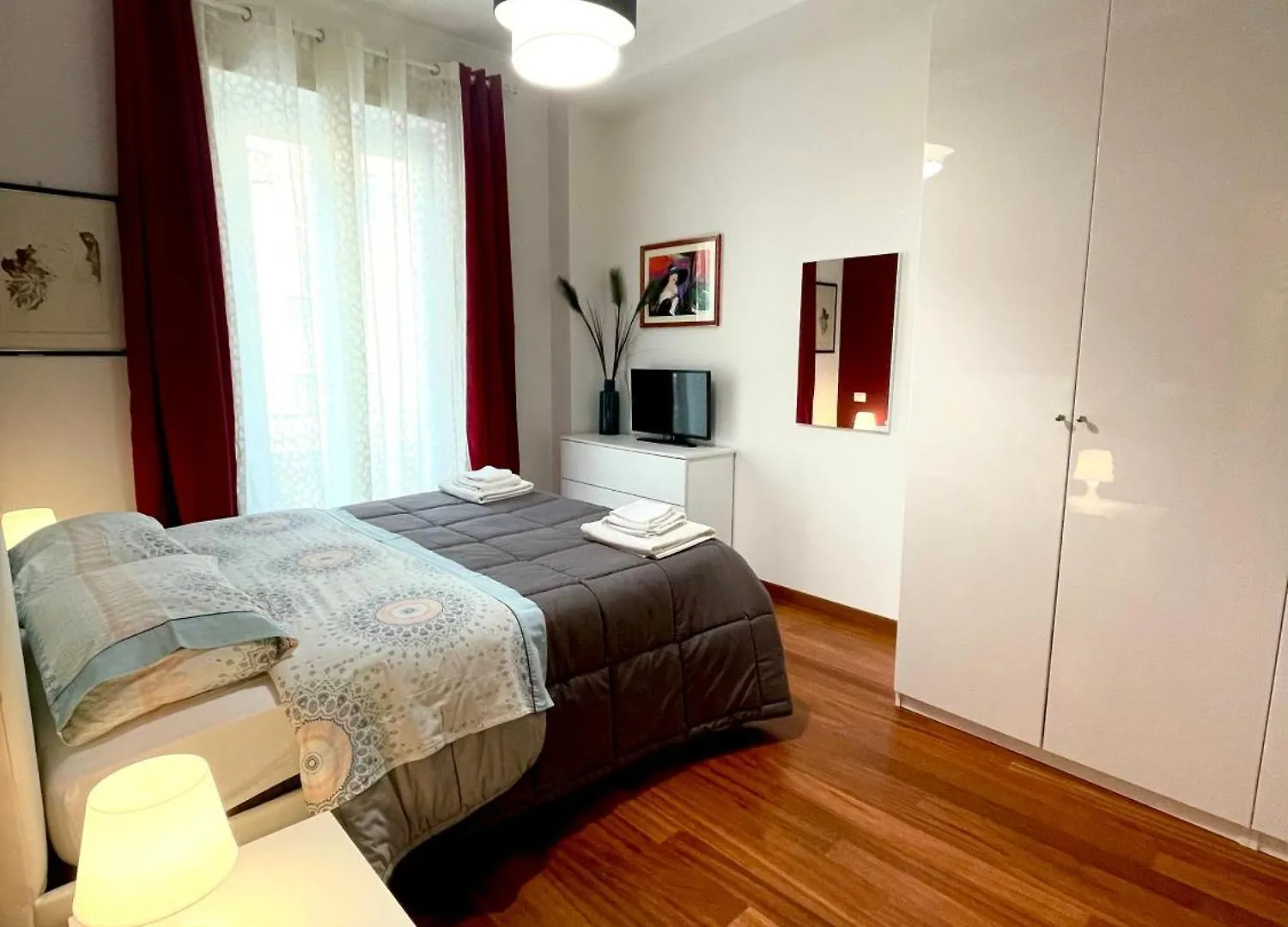 Apartment Lucens Domus Appartamento Roma Quartiere Trieste - Vicino Metro B1 -